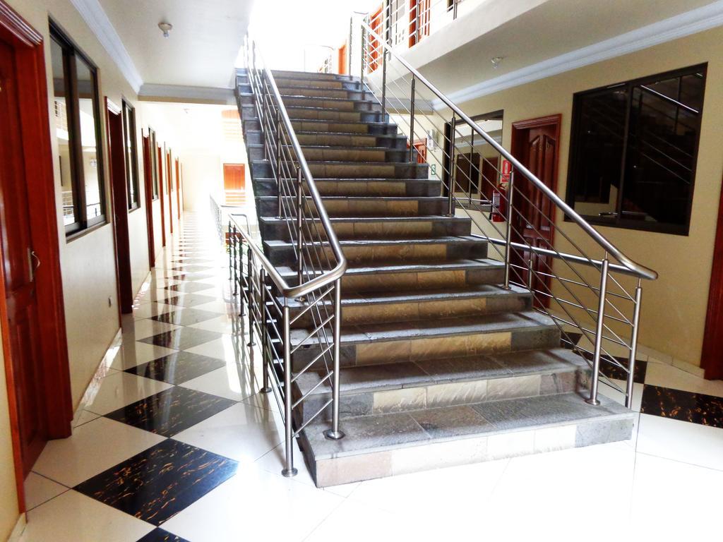 Hotel Challaca Іка Екстер'єр фото