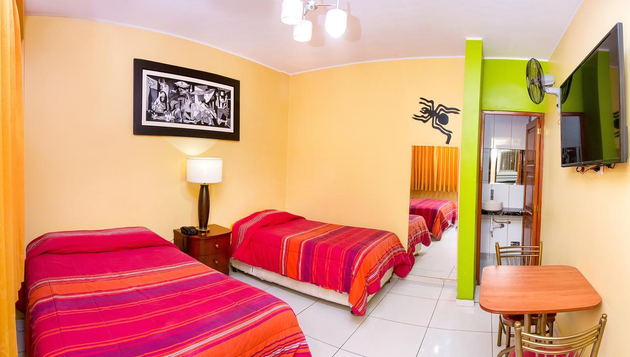 Hotel Challaca Іка Екстер'єр фото