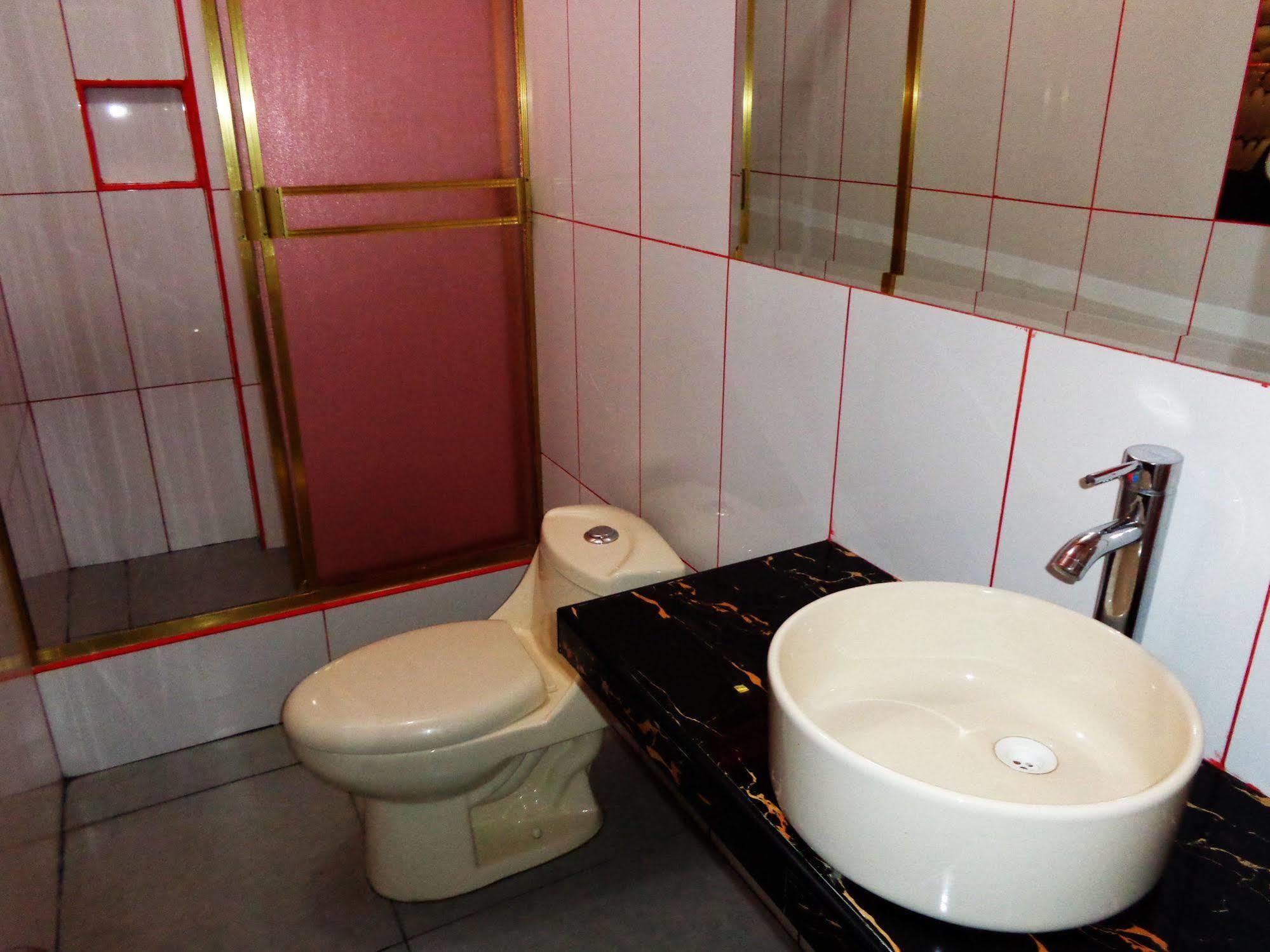 Hotel Challaca Іка Екстер'єр фото